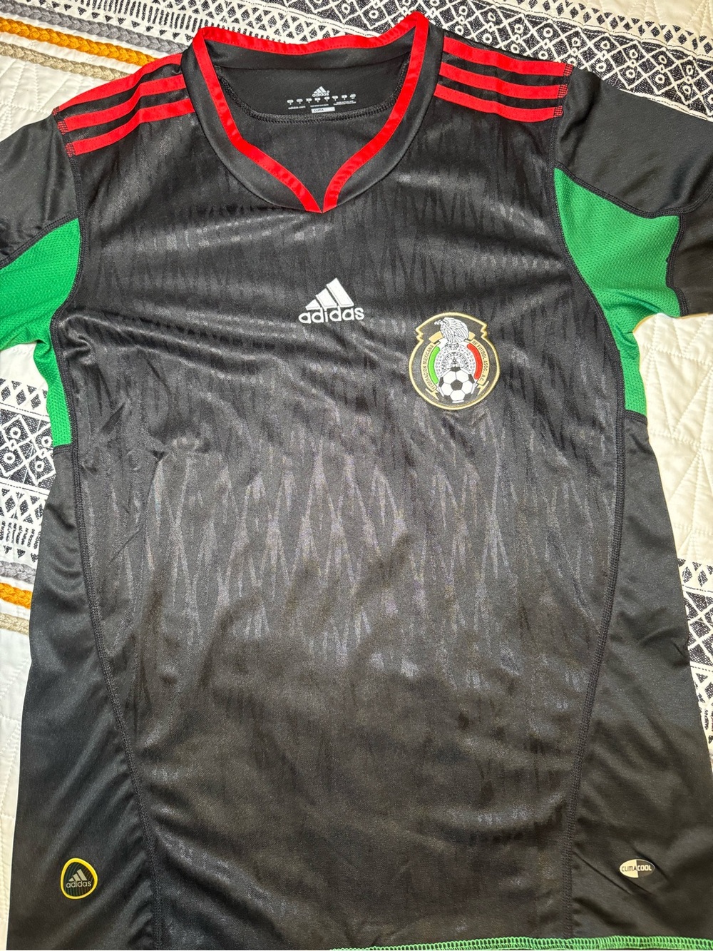 Adidas 2010 retro Mexico away jersey